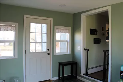 61 Madeleine Ave, Woonsocket, RI 02895 photo 4