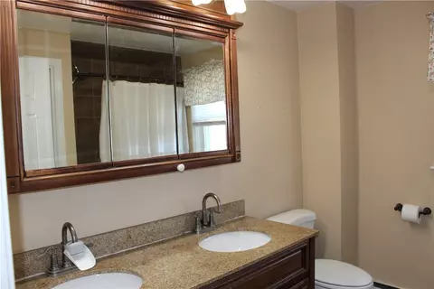 61 Madeleine Ave, Woonsocket, RI 02895 photo 11