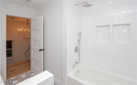 1096 E Main Rd, Middletown, RI 02842 photo 46