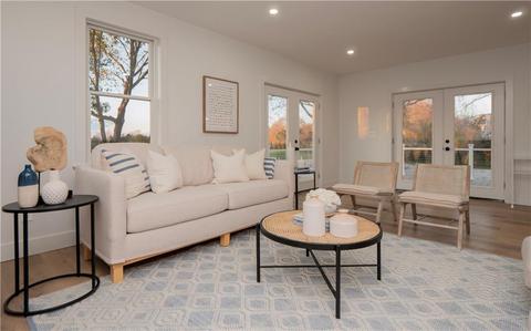 1096 E Main Rd, Middletown, RI 02842 photo 30