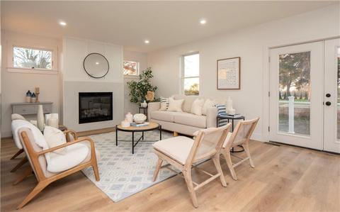 1096 E Main Rd, Middletown, RI 02842 photo 25