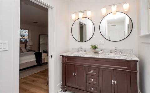 1096 E Main Rd, Middletown, RI 02842 photo 40