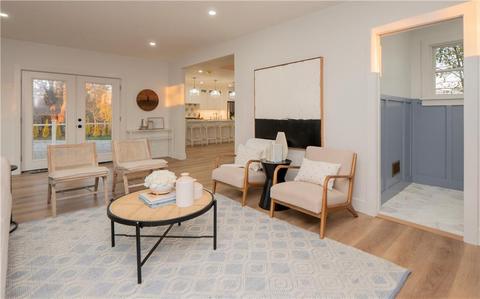 1096 E Main Rd, Middletown, RI 02842 photo 28