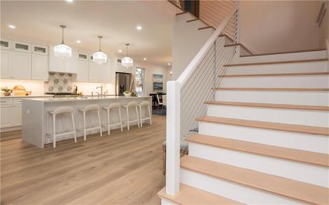 1096 E Main Rd, Middletown, RI 02842 photo 33