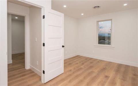 1096 E Main Rd, Middletown, RI 02842 photo 48