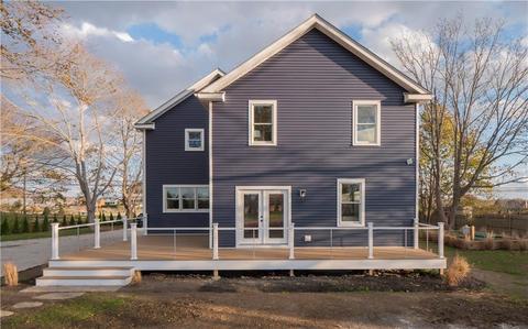 1096 E Main Rd, Middletown, RI 02842 photo 4