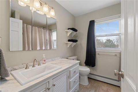 310 Sandy Ln, Warwick, RI 02889 photo 14