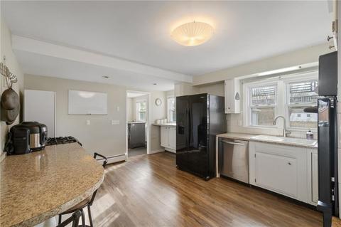 310 Sandy Ln, Warwick, RI 02889 photo 8
