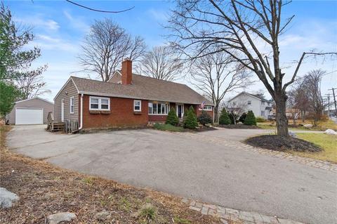 310 Sandy Ln, Warwick, RI 02889 photo 27