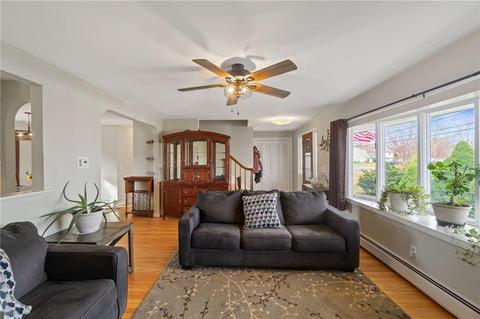 310 Sandy Ln, Warwick, RI 02889 photo 5