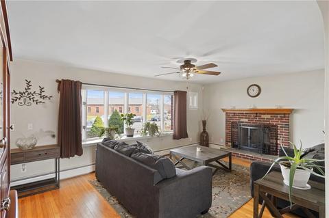 310 Sandy Ln, Warwick, RI 02889 photo 3