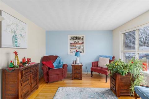 88 Custer St, Warwick, RI 02889 photo 7