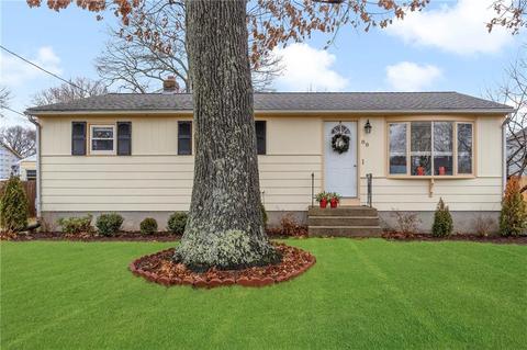 88 Custer St, Warwick, RI 02889 photo 1