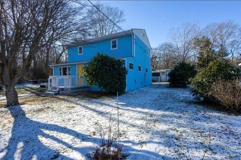 123 Greenleaf St, Fall River, MA 02721 photo 2