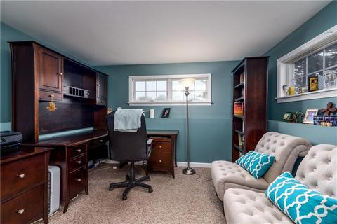 28 Valley Dr, Westerly, RI 02891 photo 34