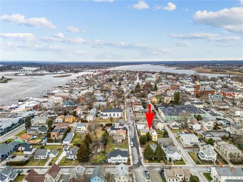 40 Lyndon St, Warren, RI 02885 photo 6