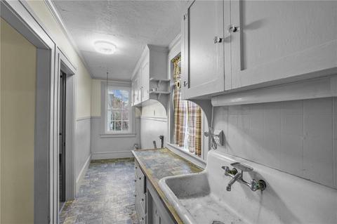 40 Lyndon St, Warren, RI 02885 photo 15