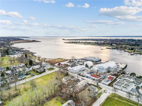 40 Lyndon St, Warren, RI 02885 photo 24