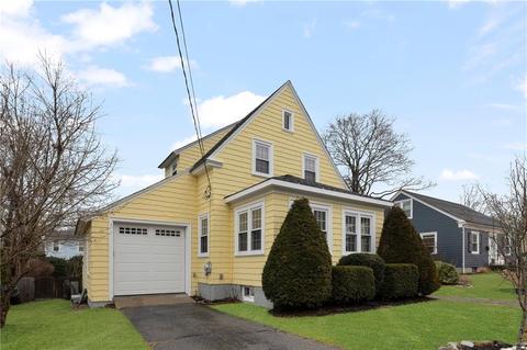 23 Locust Ter, Warren, RI 02885 photo 2