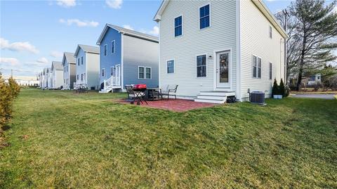 137 Graystone St, Warwick, RI 02886 photo 32
