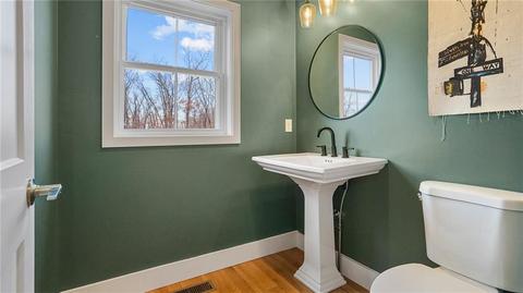 137 Graystone St, Warwick, RI 02886 photo 15
