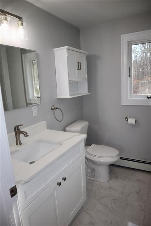100 Marian Ln, Woonsocket, RI 02895 photo 14