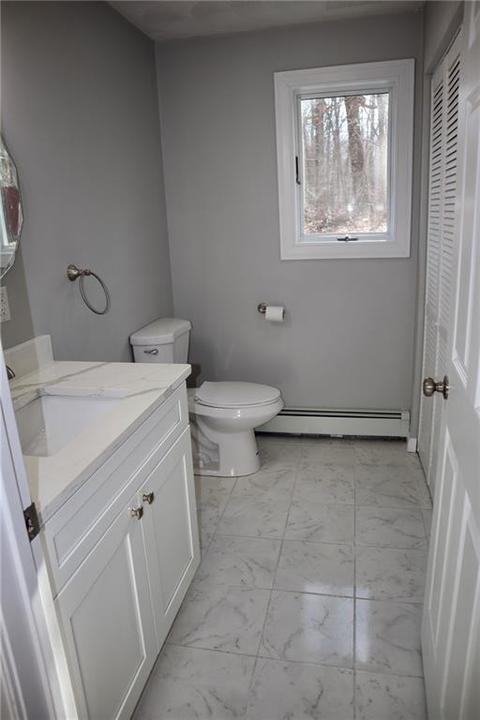 100 Marian Ln, Woonsocket, RI 02895 photo 10