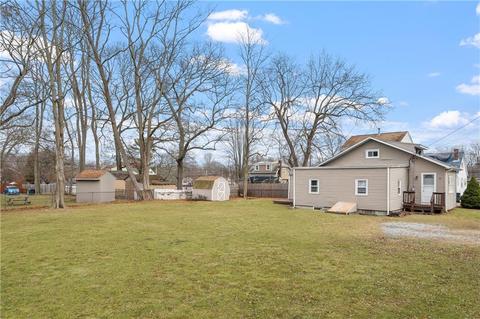 11 Pinehurst Ave, Warwick, RI 02889 photo 2