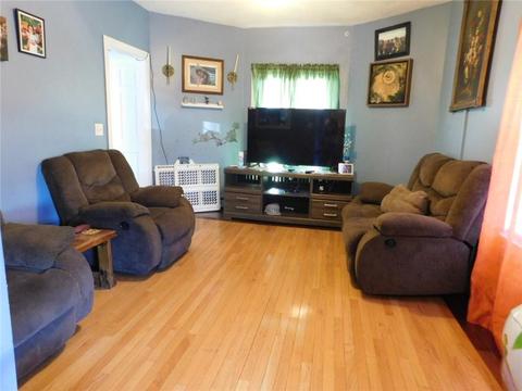 499 Mason St, Woonsocket, RI 02895 photo 7