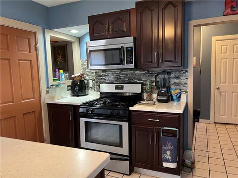 499 Mason St, Woonsocket, RI 02895 photo 3