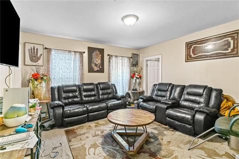 349 S Main St, Woonsocket, RI 02895 photo 13