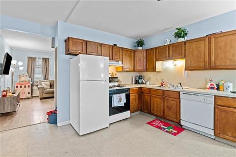 349 S Main St, Woonsocket, RI 02895 photo 8