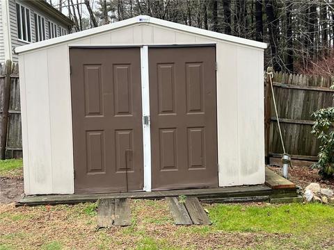612 Central St, Burrillville, RI 02830 photo 42