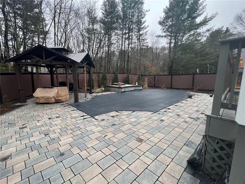 612 Central St, Burrillville, RI 02830 photo 3