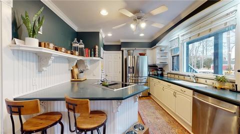 66 Beach St, Westerly, RI 02891 photo 25
