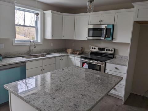 5 Hill St #1, Smithfield, RI 02917