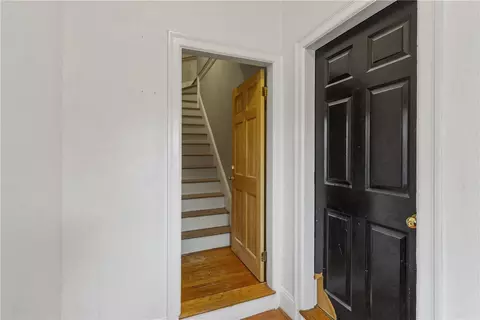 378 Park Pl, Woonsocket, RI 02895 photo 16