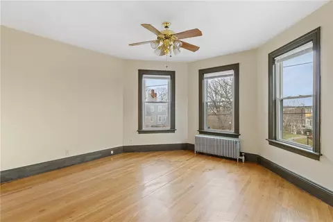 378 Park Pl, Woonsocket, RI 02895 photo 24