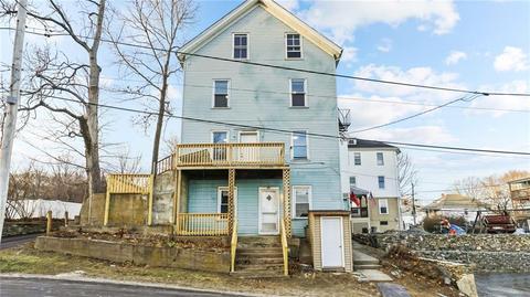 205 Chapel St, Woonsocket, RI 02895 photo 3