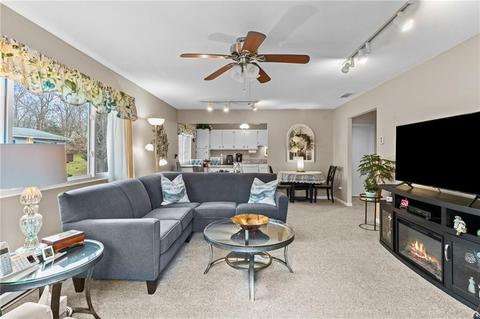 533 Quisset Ct, Warwick, RI 02886 photo 4