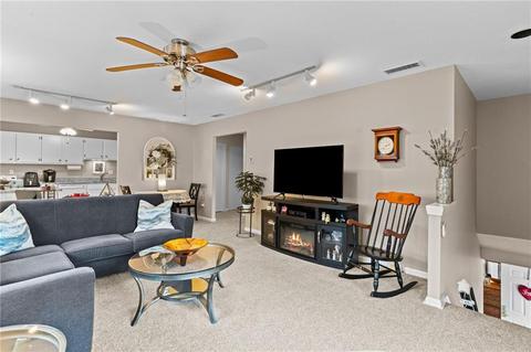 533 Quisset Ct, Warwick, RI 02886 photo 5