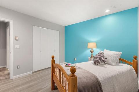 513 Roundhill Ct, Warwick, RI 02886 photo 12
