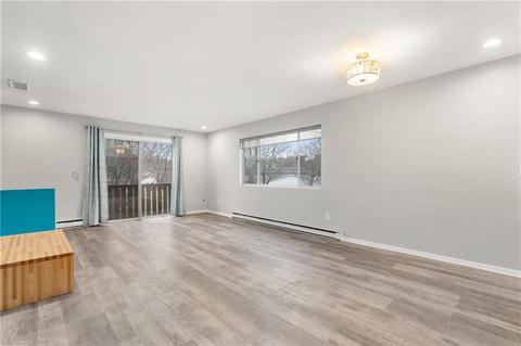 513 Roundhill Ct, Warwick, RI 02886 photo 20