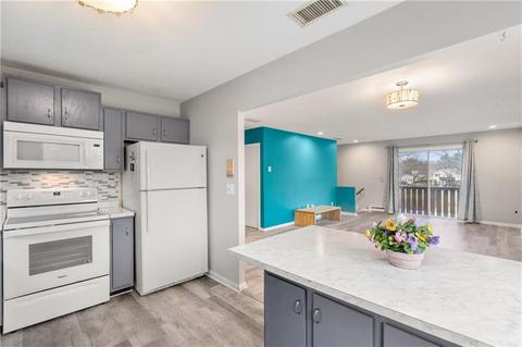 513 Roundhill Ct, Warwick, RI 02886 photo 7