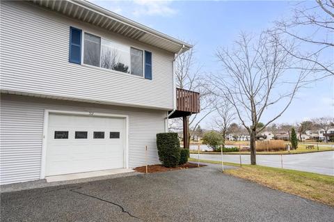 513 Roundhill Ct, Warwick, RI 02886 photo 24