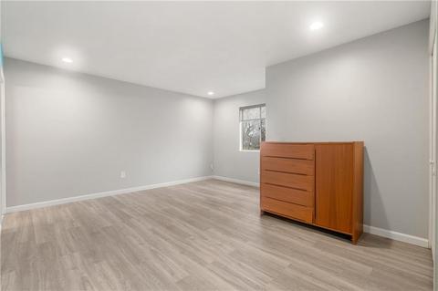 513 Roundhill Ct, Warwick, RI 02886 photo 22