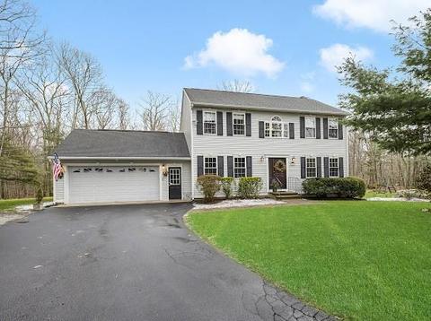 593 Gardner Rd, Exeter, RI 02822 photo 1