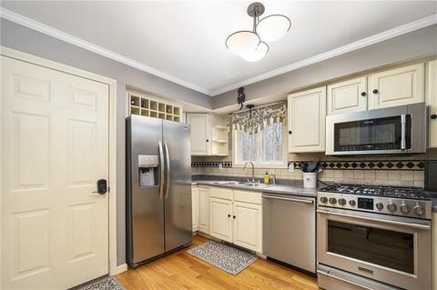 593 Gardner Rd, Exeter, RI 02822 photo 14