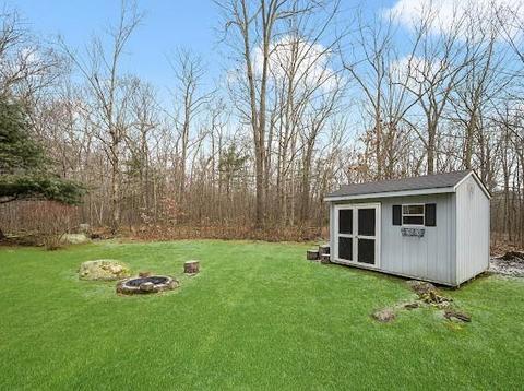593 Gardner Rd, Exeter, RI 02822 photo 4
