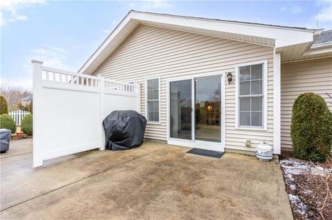 3 Greig Ct, Coventry, RI 02816 photo 4